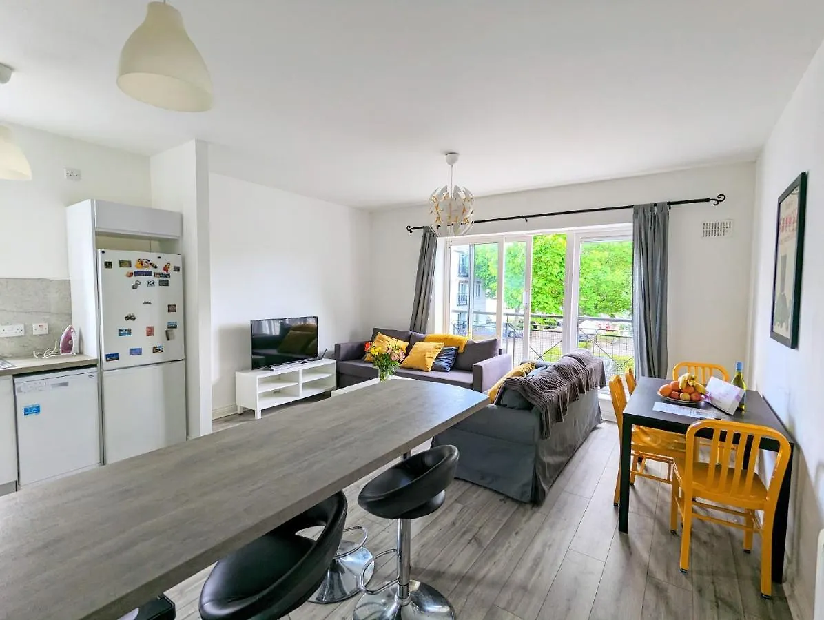 Central Dublin Apartment Near Guinness & Heuston Station