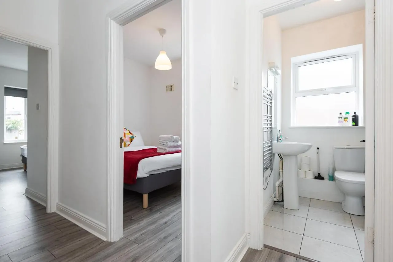Central Dublin Apartment Near Guinness & Heuston Station