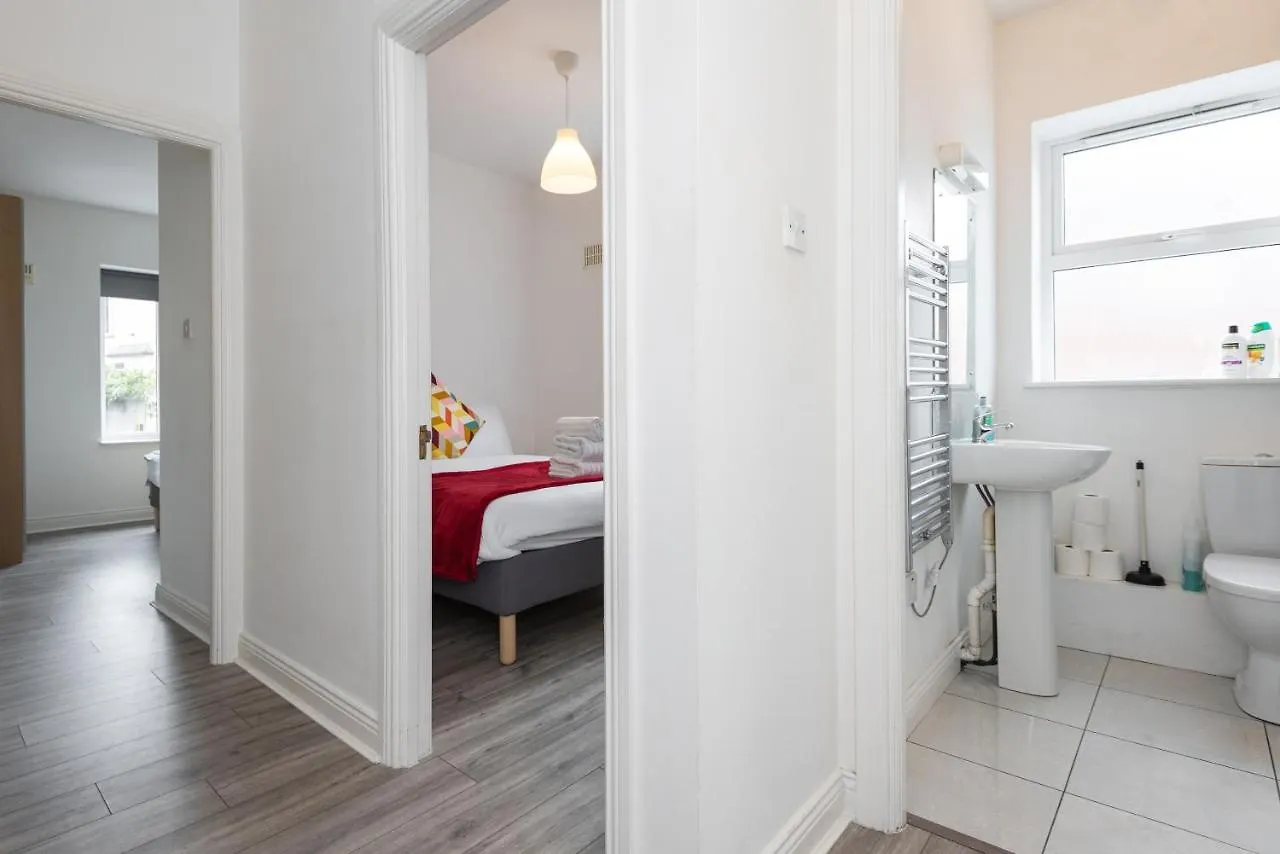 Central Dublin Apartment Near Guinness & Heuston Station