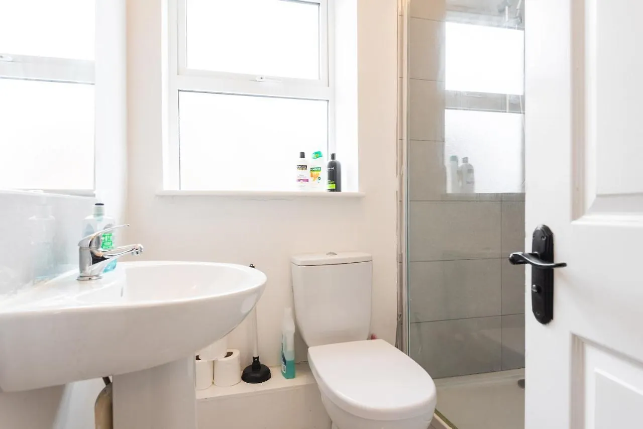 Central Dublin Apartment Near Guinness & Heuston Station