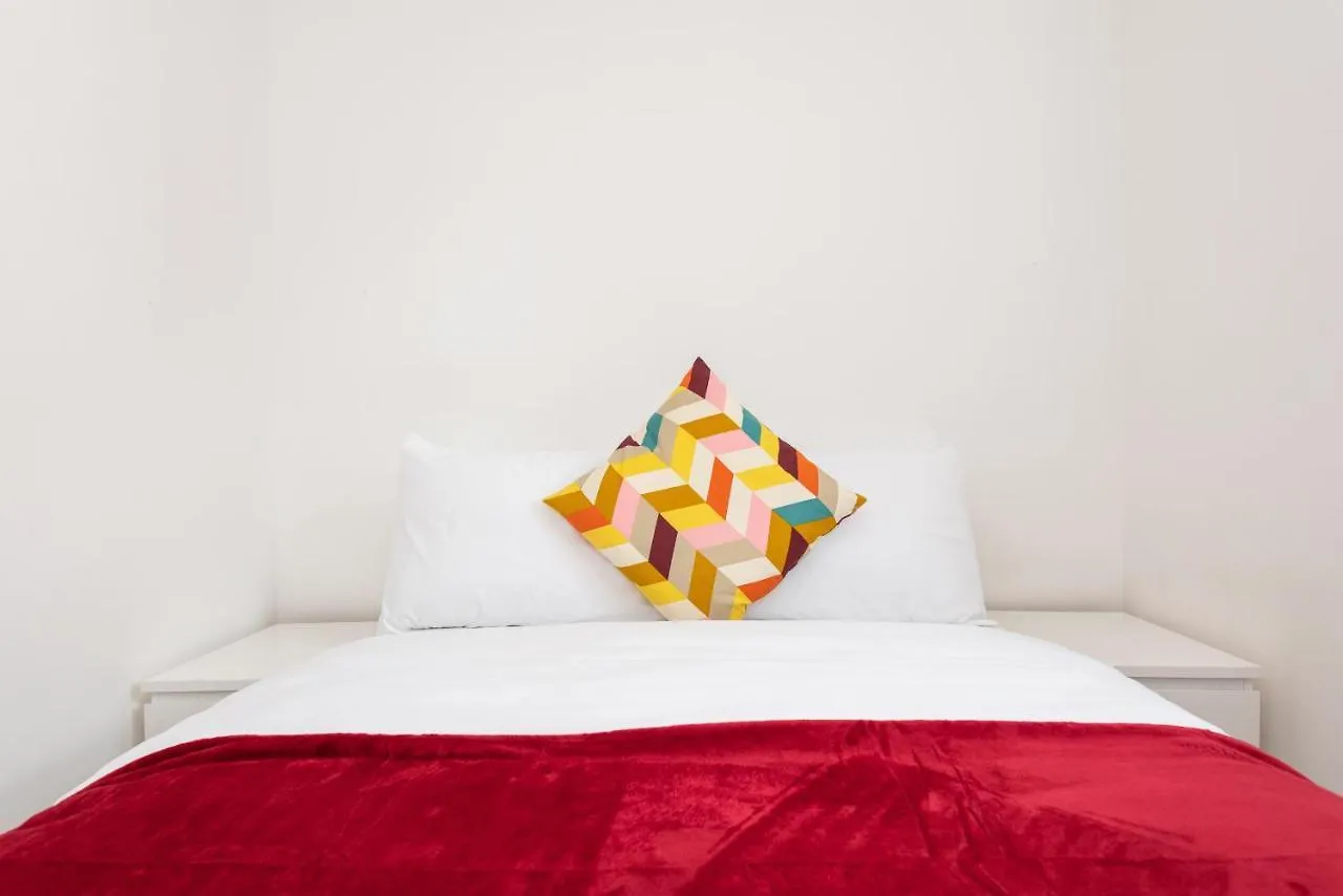 Central Dublin Apartment Near Guinness & Heuston Station 0*,